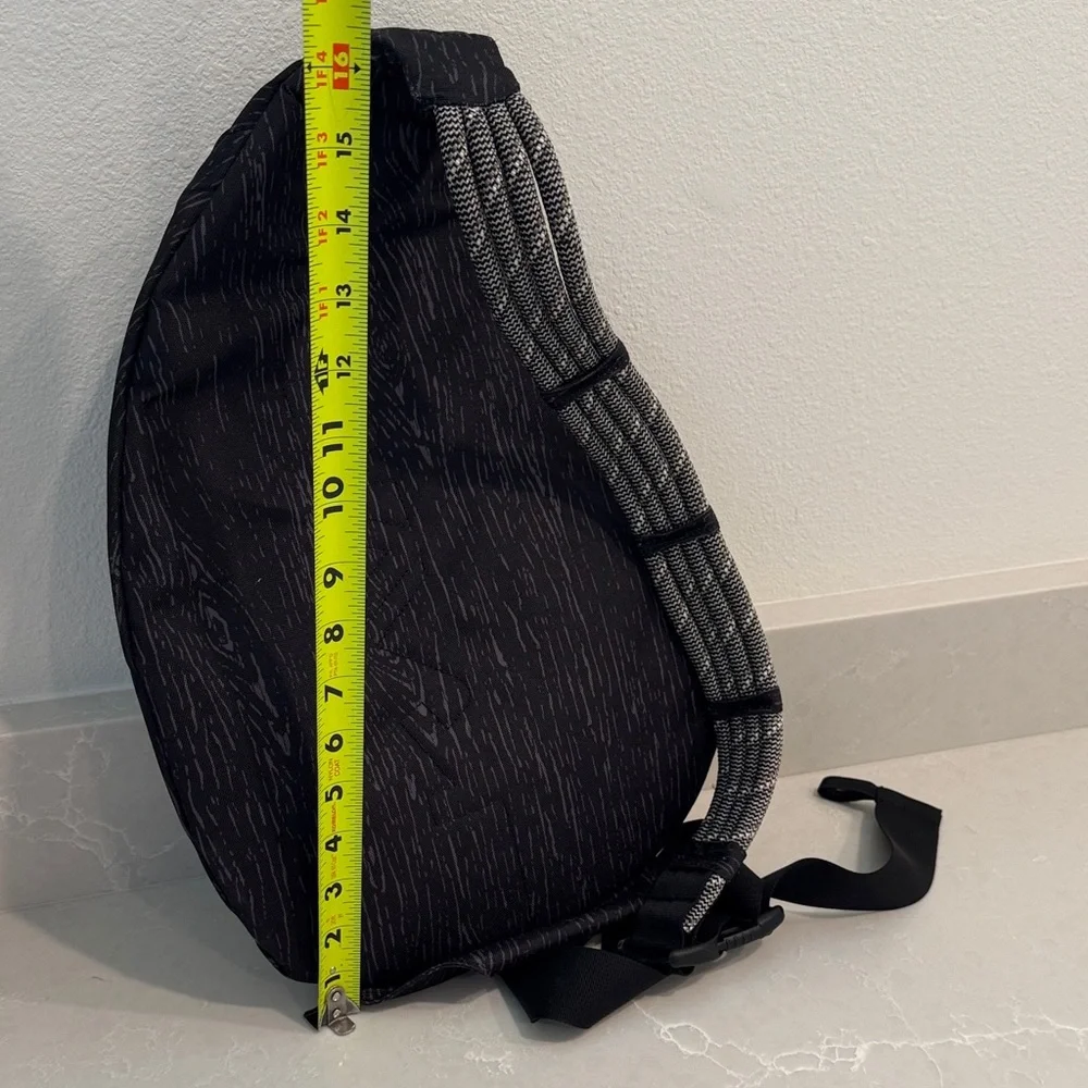 Kavu Dark Patterned Sling Bag - Picture 6 of 7